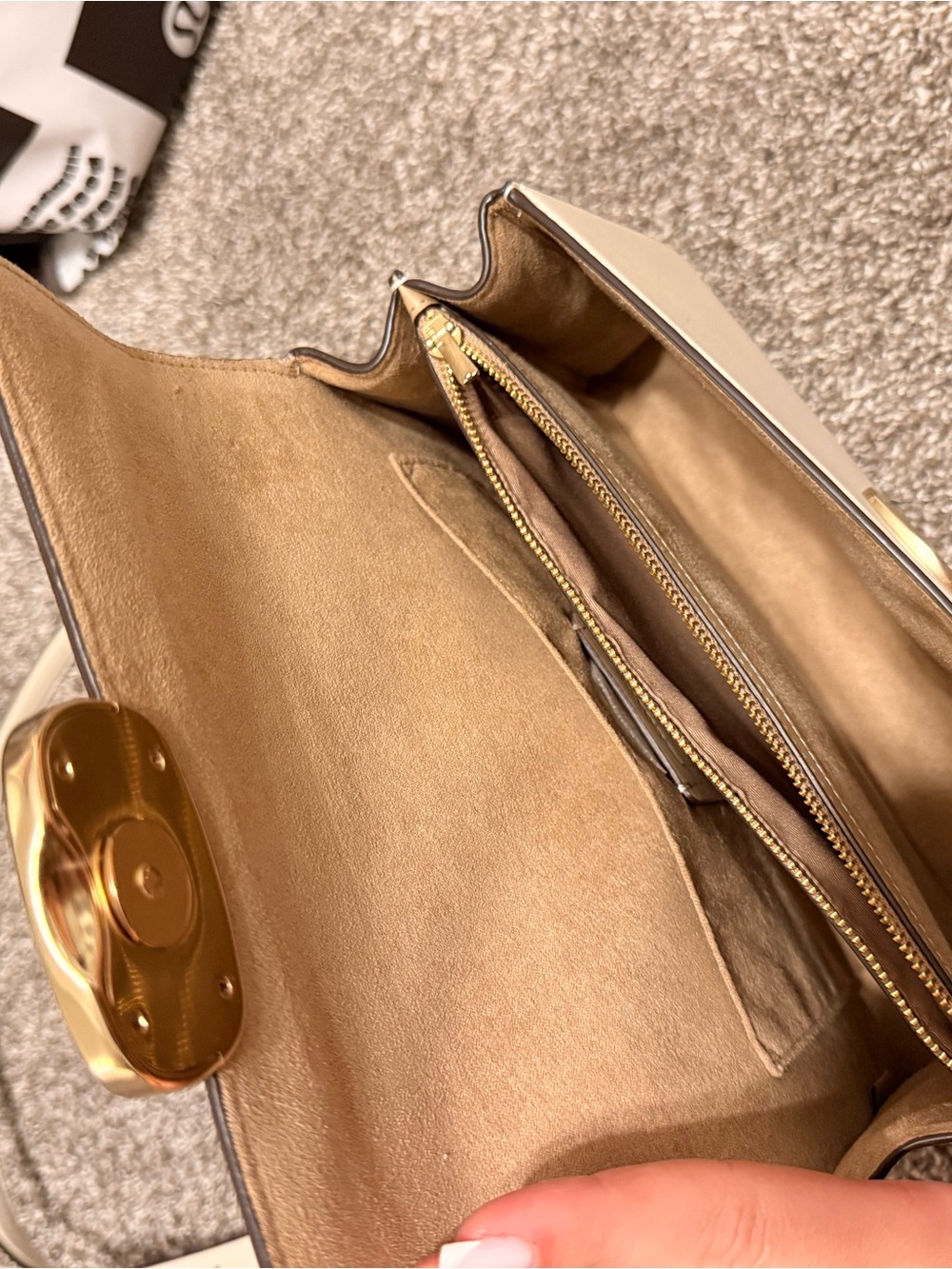 Coach Cream Leather Top-Handle Satchel with Gold Hardware - Picture 3 of 5